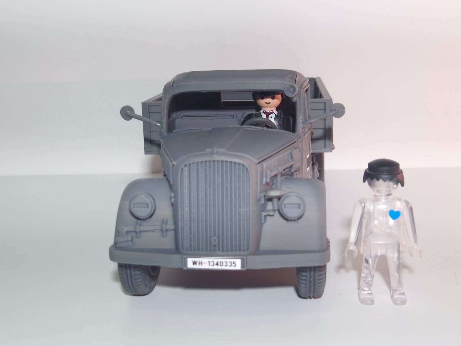 Playmobil Custom 1/18 Opel Blitz, no painted + stikers, otra vista