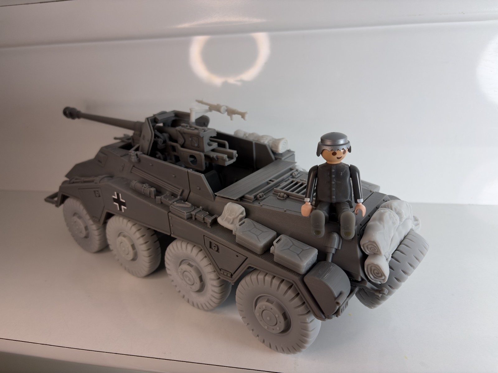 1/18 Custom Sd.Kfz. 234/4 w 7.5 cm PaK 40 Playmobil Compatible , Not painted, otra vista