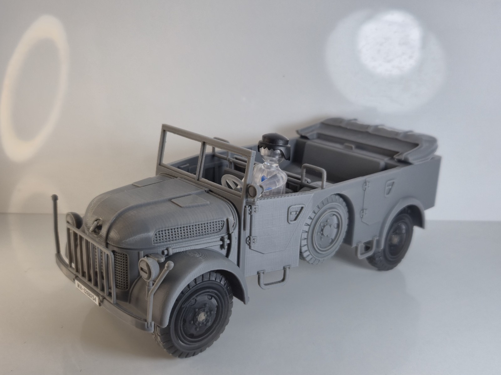 1/18 Custom Stayr 1500A Playmobil Compatible , Not painted, otra vista