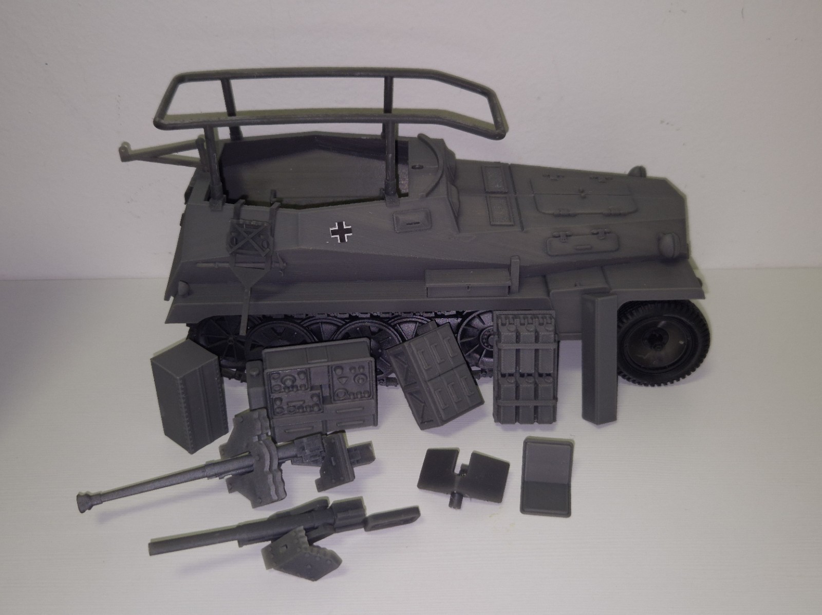 1/18 Custom Sd Kfz 250 Playmobil Compatible, Not painted + Stikers, otra vista