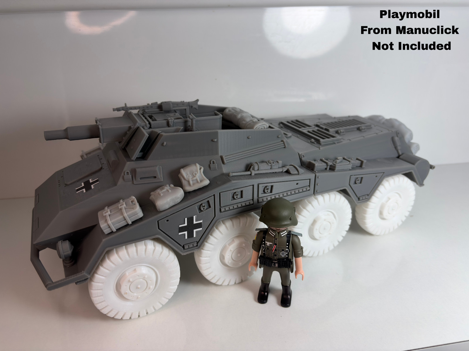 1/18 Custom Sd.Kfz. 234/3 Playmobil Compatible , Not painted + Decals, otra vista