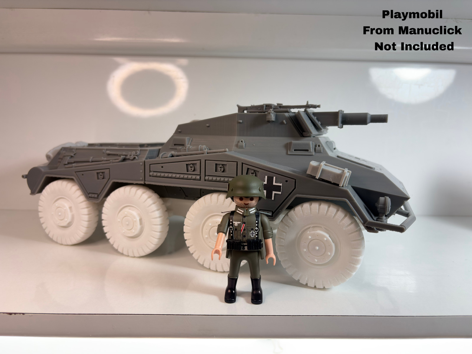 1/18 Custom Sd.Kfz. 234/3 Playmobil Compatible , Not painted + Decals, otra vista