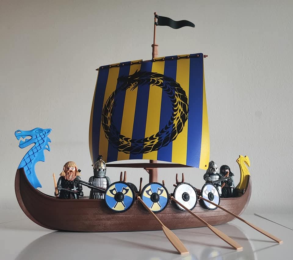 Set de velas y escudos para Drakkar